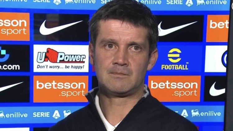 开云官方网站-齐沃：不该指责某些球员的个人表现，我是负责人我会承担责任